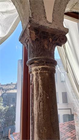 Dettagli 
