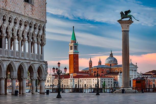 Dettagli 